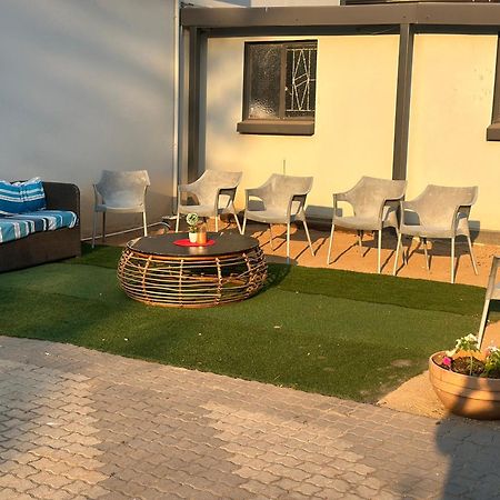 Aqua Stone Guest House Mbombela Zewnętrze zdjęcie