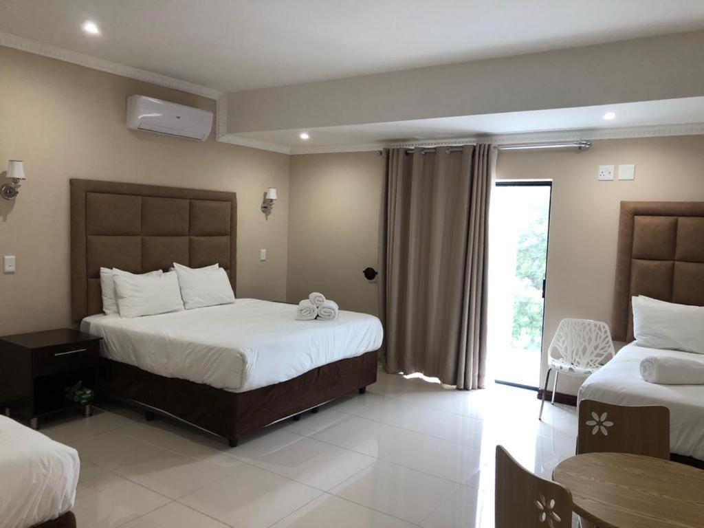 Aqua Stone Guest House Mbombela Zewnętrze zdjęcie