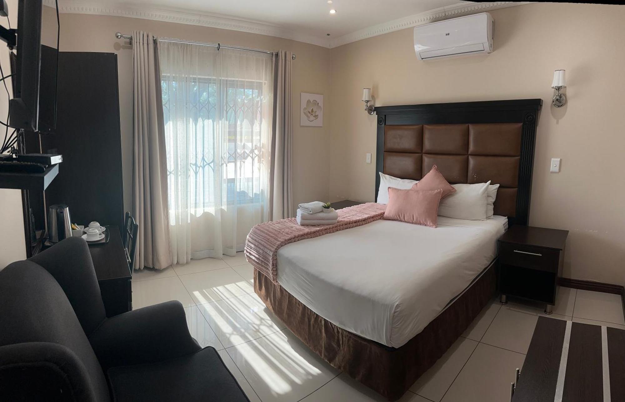 Aqua Stone Guest House Mbombela Zewnętrze zdjęcie